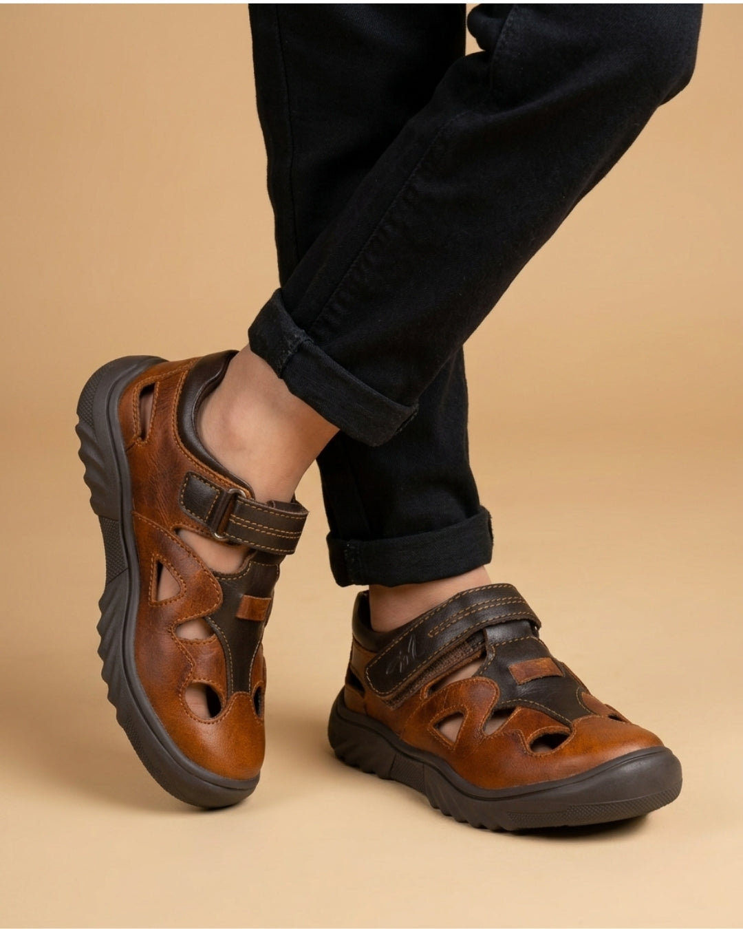 Ripple Closed Toe Sandal (Kids)