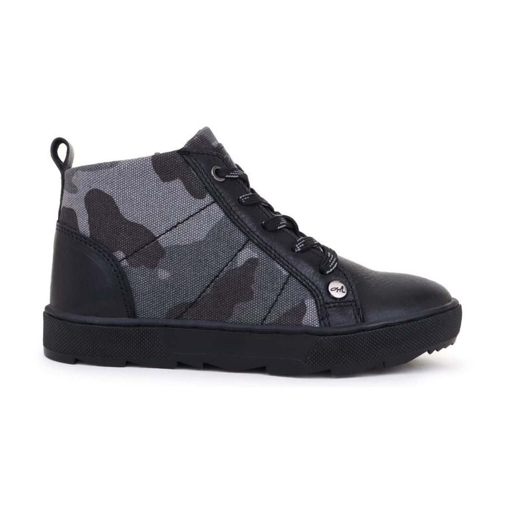 Shadow Trek High Top (Youth)