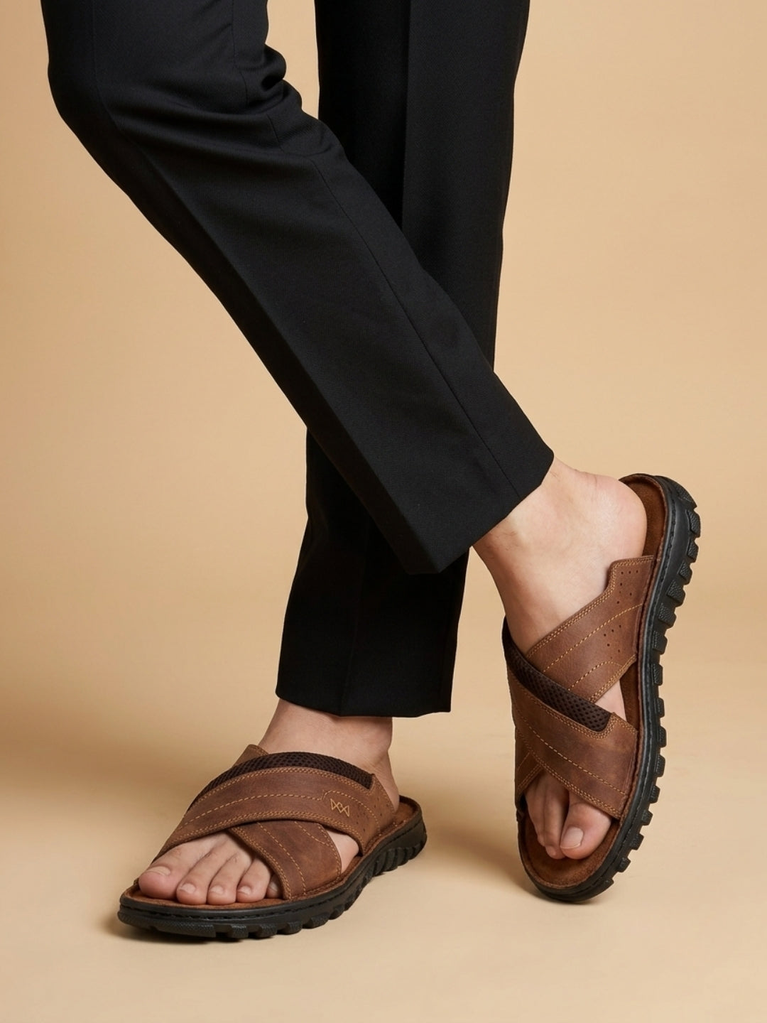 Ridgeway Cross Strap Slide Sandal