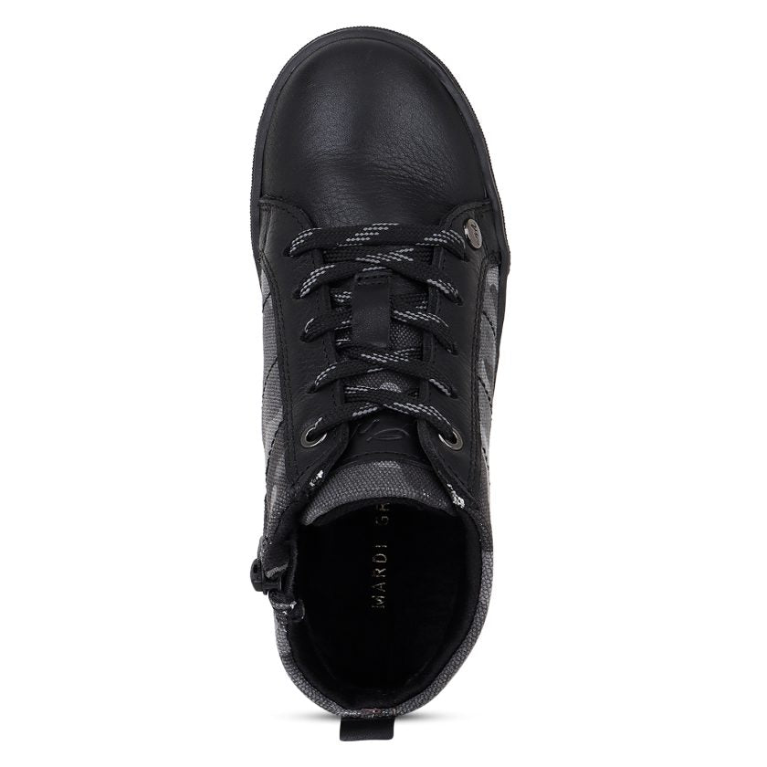 Shadow Trek High Top (Youth)